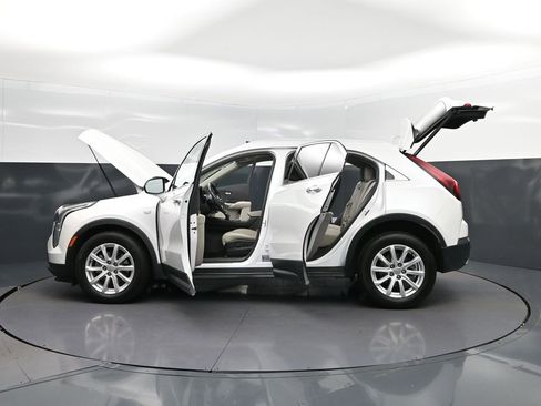Used 2021 Cadillac XT4 Luxury FWD image 46