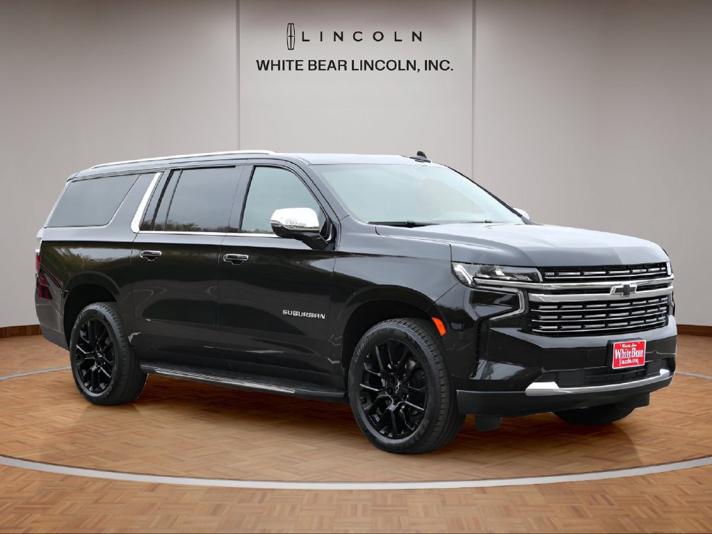Used 2022 Chevrolet Suburban Premier AWD/4WD image 5
