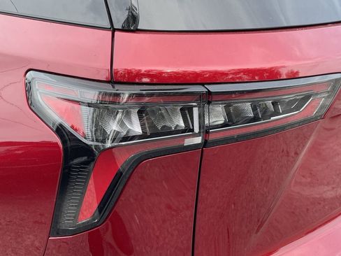 Certified 2026 Chevrolet Equinox LT w/ LPO, Floor Liner Package image 7