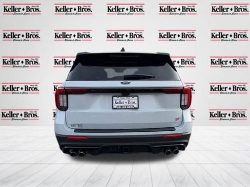 New 2026 Ford Explorer ST w/ Sun And Sound Package image 6