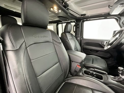 Used 2023 Jeep Wrangler Unlimited Sahara image 13