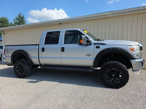 Used 2012 Ford F250 XLT w/ XLT Interior Pkg AWD/4WD image 4