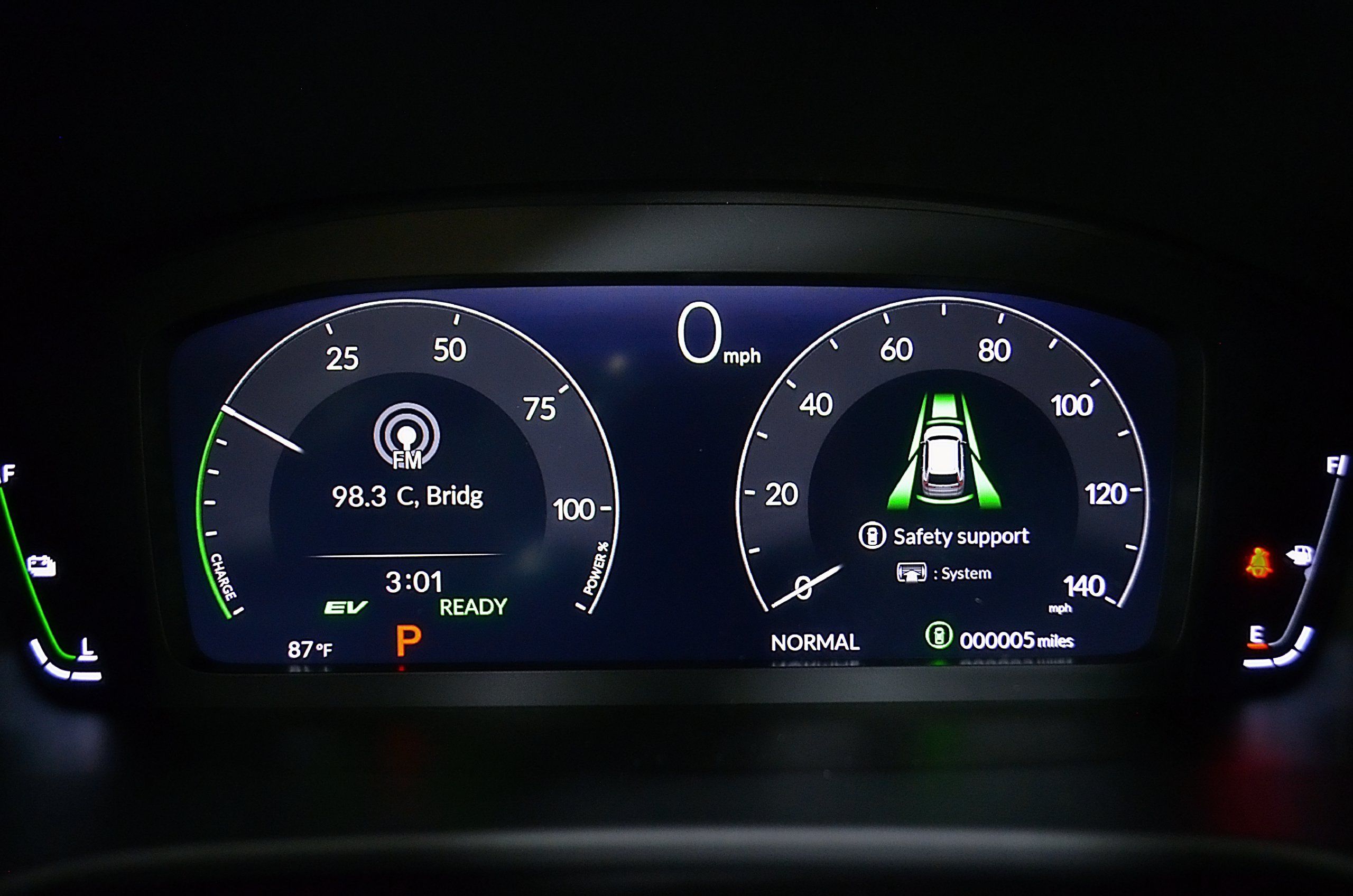Used 2025 Honda CR-V Sport-L image 27