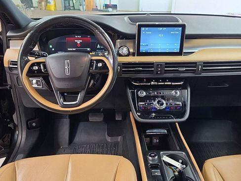 Used 2022 Lincoln Corsair Reserve w/ Elements Package AWD/4WD image 2