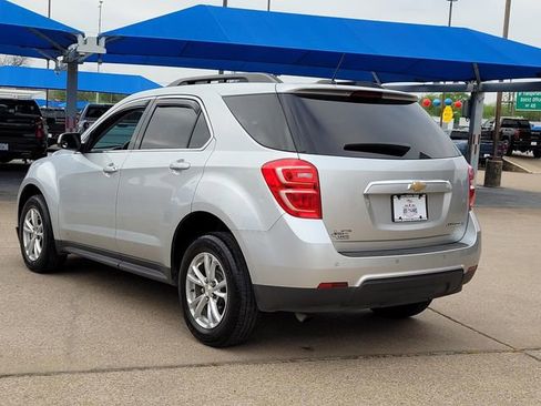 Used 2016 Chevrolet Equinox LT w/ Convenience Package image 4