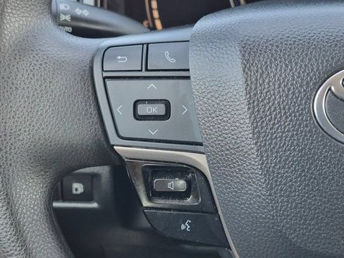 Used 2025 Toyota Camry LE FWD image 22