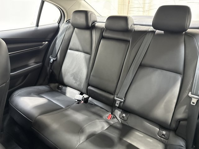 Used 2022 MAZDA MAZDA3 s FWD image 13