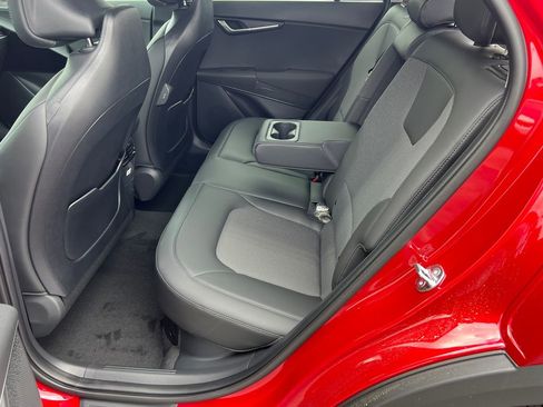 New 2025 Kia Niro EX image 20