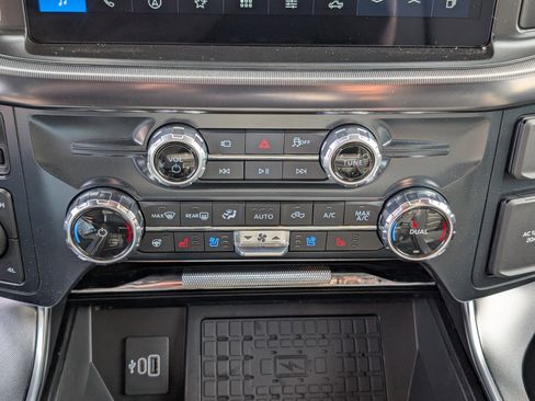 New 2026 Ford F150 Platinum w/ Equipment Group 702A High image 31