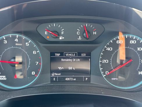 Used 2025 Chevrolet Malibu LS FWD image 37