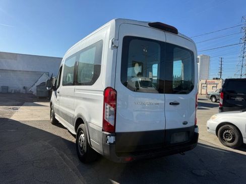 Used 2019 Ford Transit 150 XL image 4