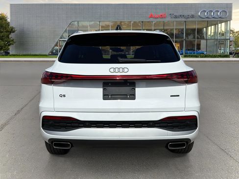 New 2025 Audi Q5 Premium Plus image 4