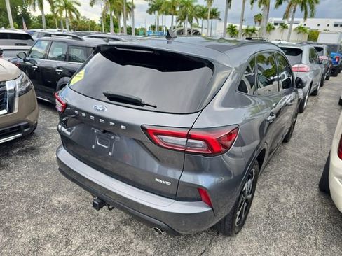 Used 2023 Ford Escape ST-Line Select w/ Tech Pack #2 AWD/4WD image 3