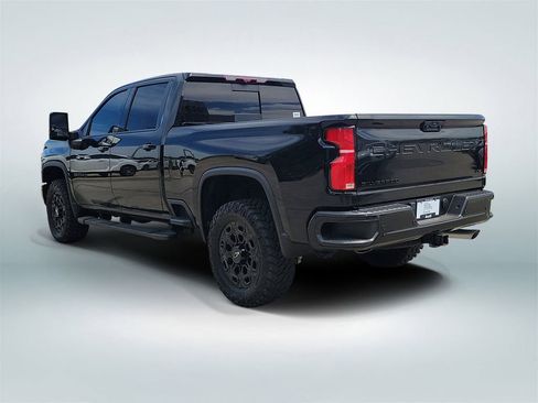 Used 2024 Chevrolet Silverado 2500 LTZ w/ LTZ Plus Package AWD/4WD image 4