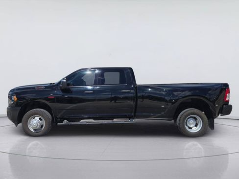 Used 2024 RAM 3500 Tradesman AWD/4WD image 2