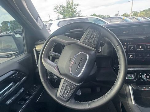 Used 2024 GMC Sierra 1500 Denali w/ Denali Reserve Package AWD/4WD image 10