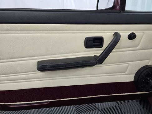Used 1990 Volkswagen Cabriolet FWD image 85