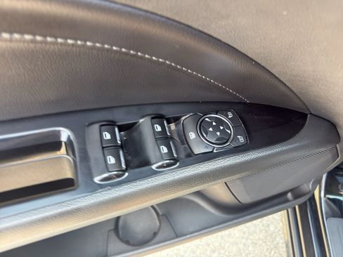 Used 2016 Ford Fusion Titanium FWD image 12