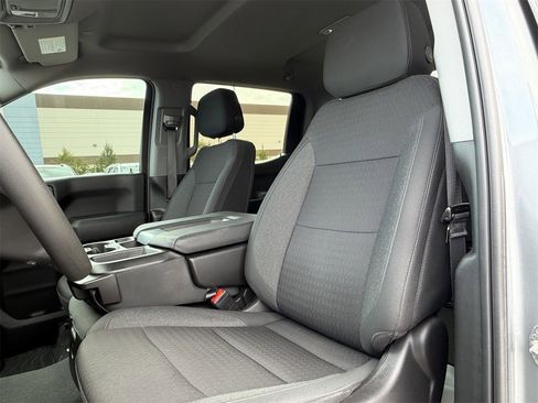 Certified 2023 Chevrolet Silverado 1500 Custom image 24