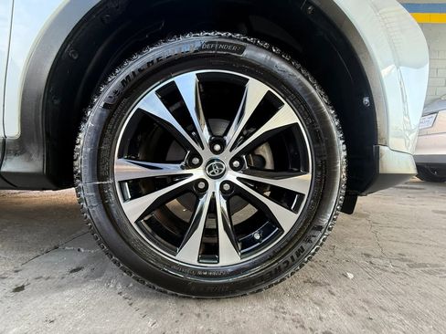 Used 2015 Toyota RAV4 Limited w/ Technology Package FWD image 25
