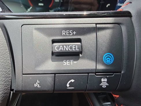 New 2026 Nissan Kicks SR w/ Cold Weather Package FWD image 33