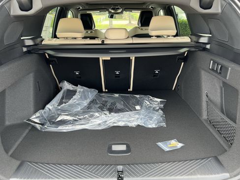 Used 2026 BMW X3 xDrive30 w/ Premium Package image 35