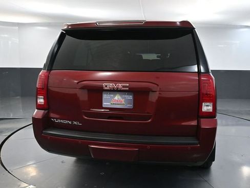 Used 2016 GMC Yukon XL SLT w/ Premium Edition image 6