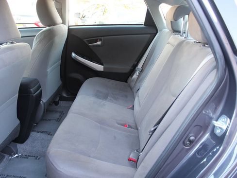 Used 2015 Toyota Prius Prime Plug-In Hybrid FWD image 24
