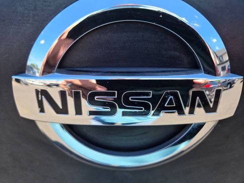 Used 2006 Nissan Titan SE AWD/4WD image 10