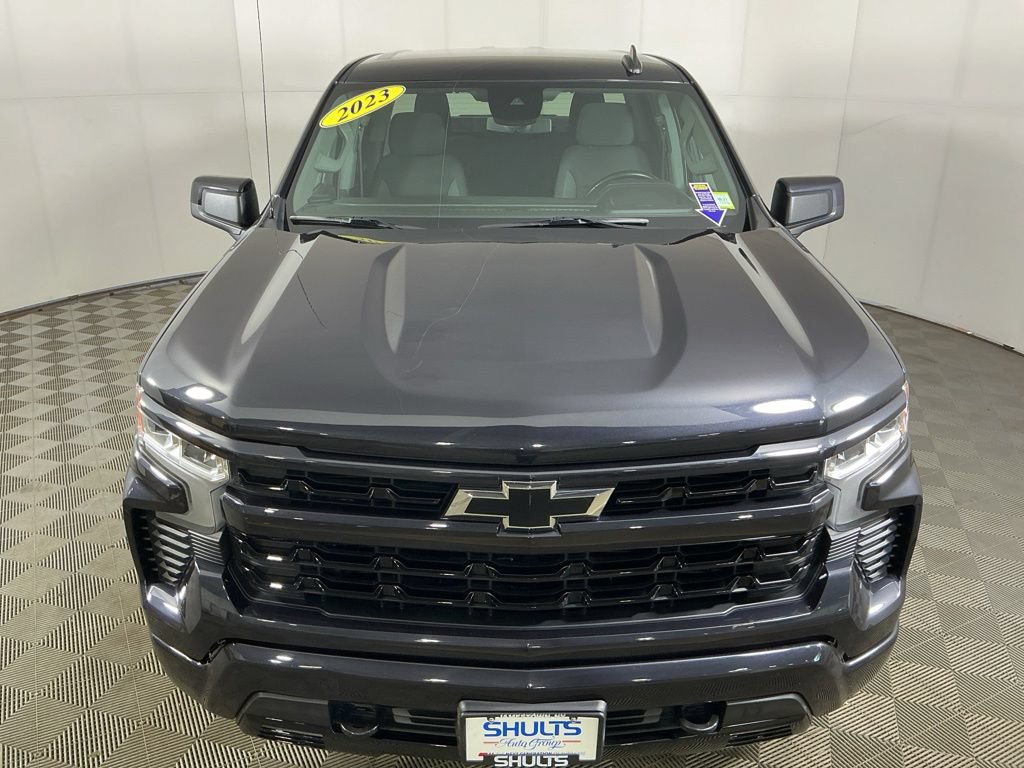 Used 2023 Chevrolet Silverado 1500 RST w/ Protection Package AWD/4WD image 3