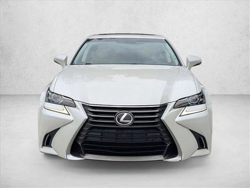Used 2016 Lexus GS 200t w/ Preferred Accessory Package RWD image 2