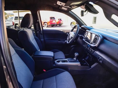 Used 2023 Toyota Tacoma TRD Off-Road w/ Black Out Package (TMS) image 20