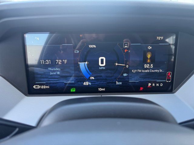 Certified 2027 Chevrolet Bolt RS w/ Technology Package FWD image 23
