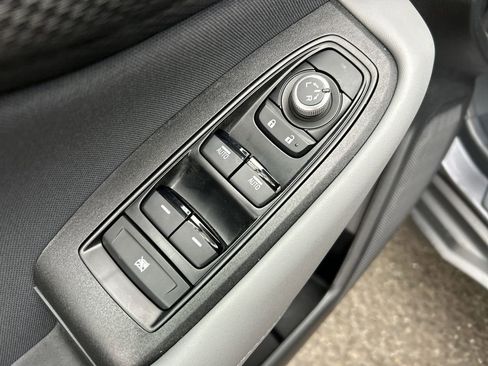 Certified 2025 Subaru Outback Premium image 16