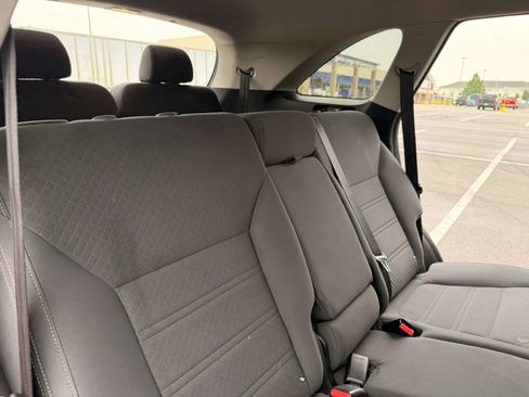 Used 2016 Kia Sorento FWD w/ LX Convenience Package image 16