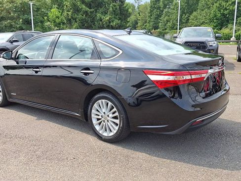 Used 2014 Toyota Avalon Limited FWD image 7