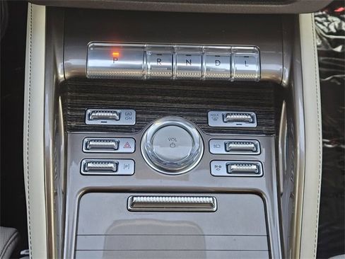 Used 2024 Lincoln Nautilus Black Label w/ Jet Appearance Package (87T) image 19