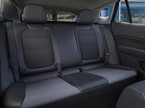 New 2026 Chevrolet Trax LT FWD image 18