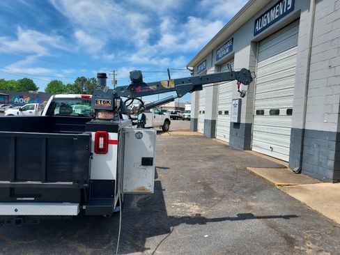 Used 2020 Ford F250 XL w/ Power Equipment Group image 17