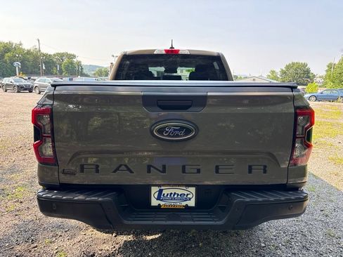 Used 2025 Ford Ranger XLT w/ Black Appearance Package AWD/4WD image 8