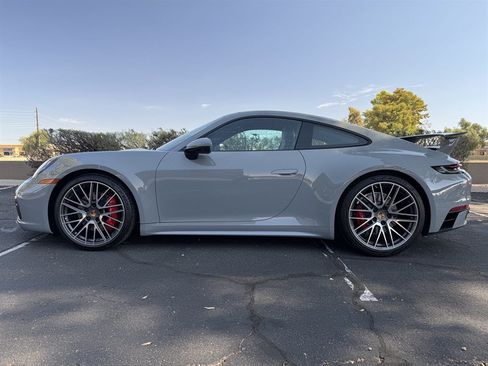 Used 2024 Porsche 911 Carrera 4S w/ Premium Package AWD/4WD image 14