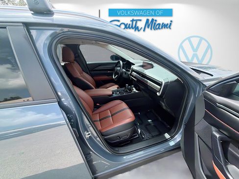 Used 2023 MAZDA CX-50 Meridian Edition w/ Cargo Package AWD/4WD image 31
