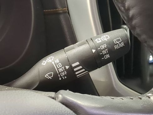 Used 2019 GMC Terrain SLE w/ Driver Convenience Package image 31