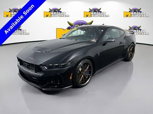 Used 2025 Ford Mustang Dark Horse image 1