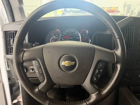 Used 2021 Chevrolet Express 2500 w/ Driver Convenience Package RWD image 15