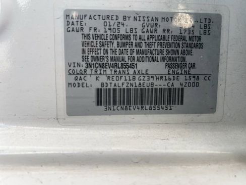 Used 2024 Nissan Versa SV image 25