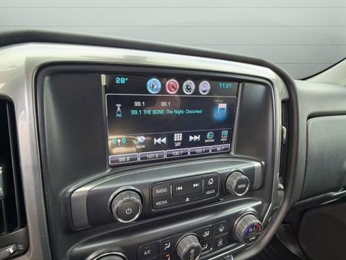 Used 2018 Chevrolet Silverado 1500 LT w/ All Star Edition image 13