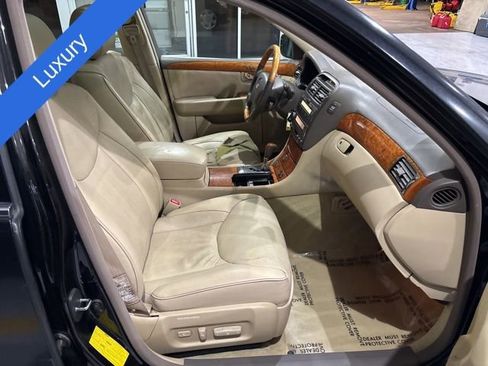 Used 2004 Lexus LS 430 RWD image 37