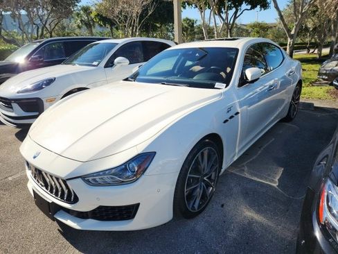 Used 2023 Maserati Ghibli GT image 10