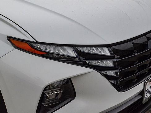 Certified 2023 Hyundai Tucson SE image 11